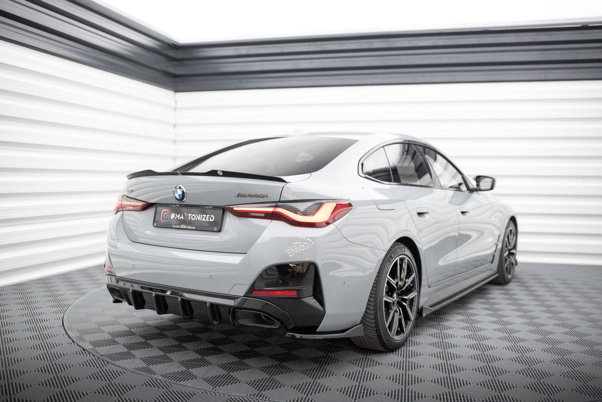 Sideflaps bak V.4 for BMW M440i Gran Coupe G26 – sidevinkel