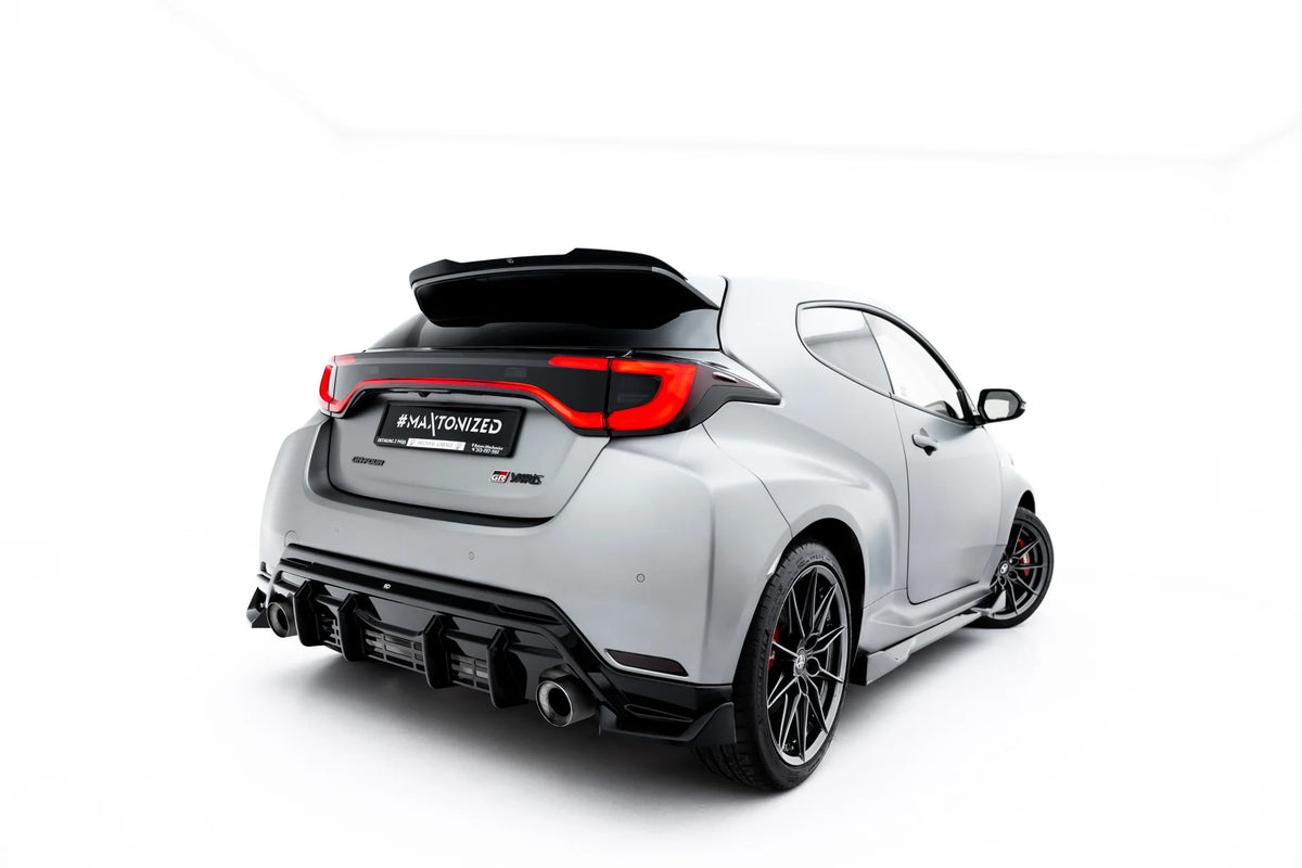 Sidesplittere Bak montert på Toyota GR Yaris Mk4 Facelift sett bakfra