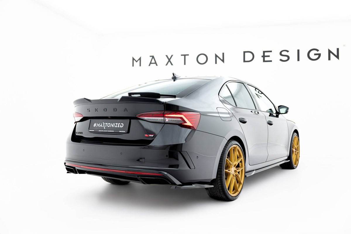 Maxton Design bakre splittere til Octavia RS Facelift, sett ovenfra