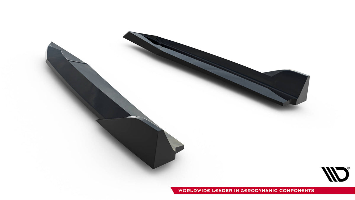 Maxton Design bakre sideflap V.6 for Octavia RS med strukturert svart overflate