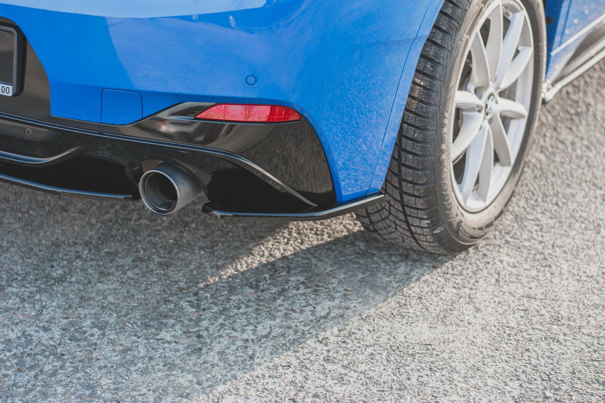 Sideflaps bak BMW X2 F39 M-Pakke – nærbilde