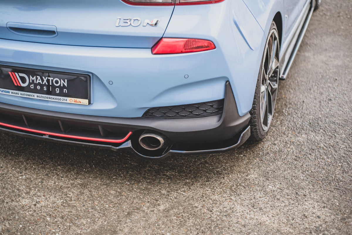 Hyundai i30 N MK3 Hatchback med diffuser V2 fra skrå vinkel