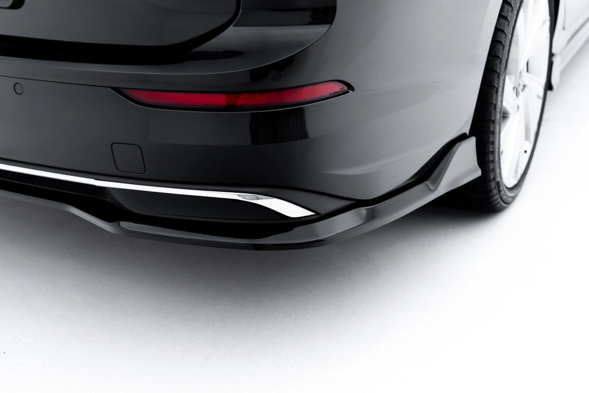 Detaljbilde av baksplitter til Volkswagen Golf Variant Mk8 Facelift