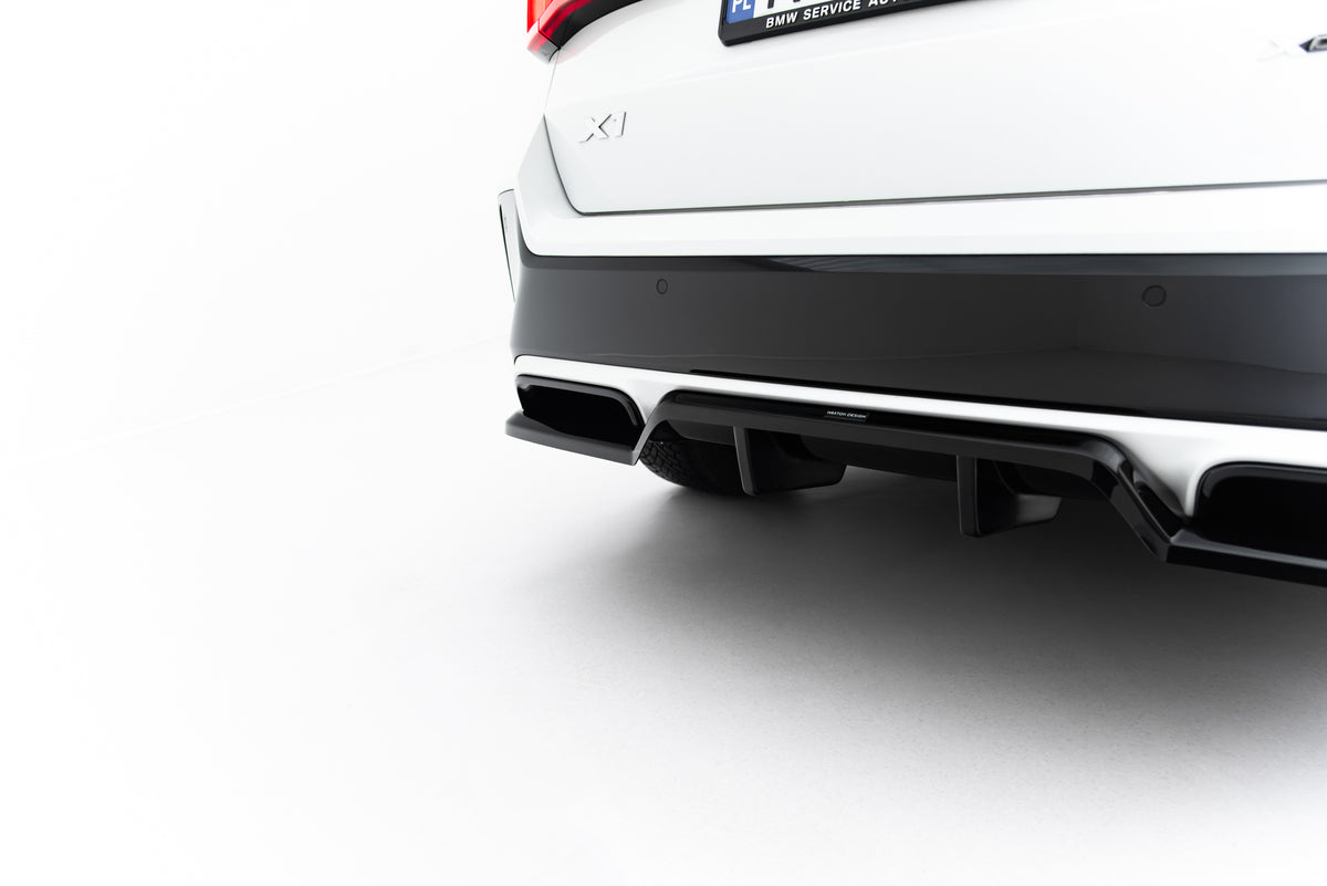 Diffuser i ABS-plast fra Maxton Design til BMW X1 U11 M-Pakke, ovenfra