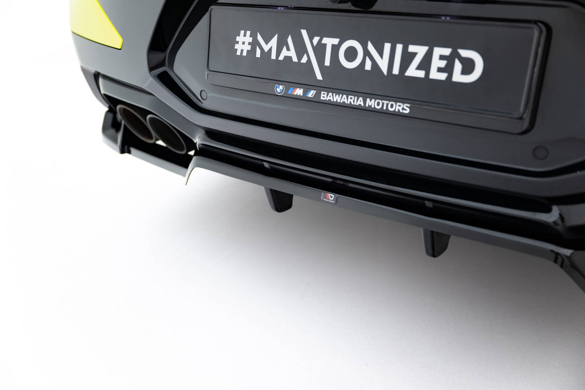 Diffuser BMW X4M F98 Facelift sett fra siden, detaljer synlige