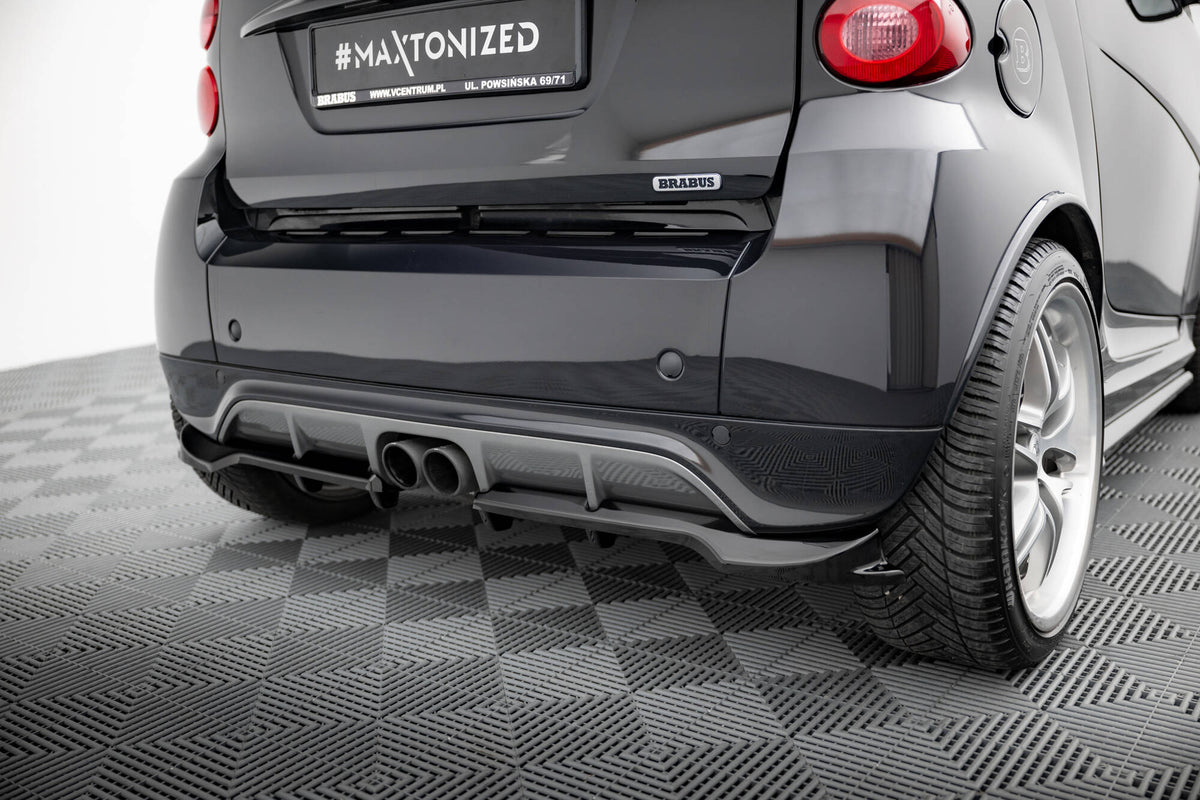 Diffuser med vertikale stenger for Brabus Smart Fortwo C451 Facelift sett bakfra