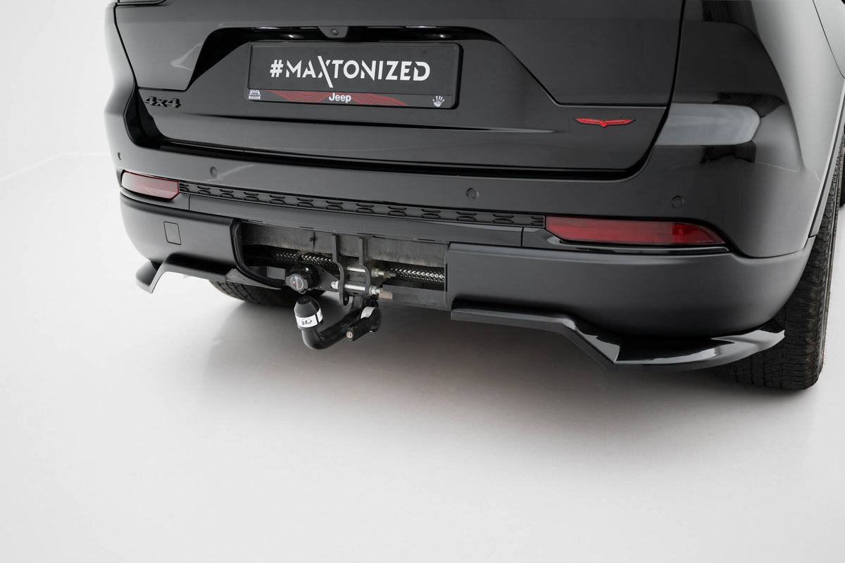 Bakre diffuser med vertikale stenger for Jeep Grand Cherokee Trailhawk MK5, sett rett bakfra