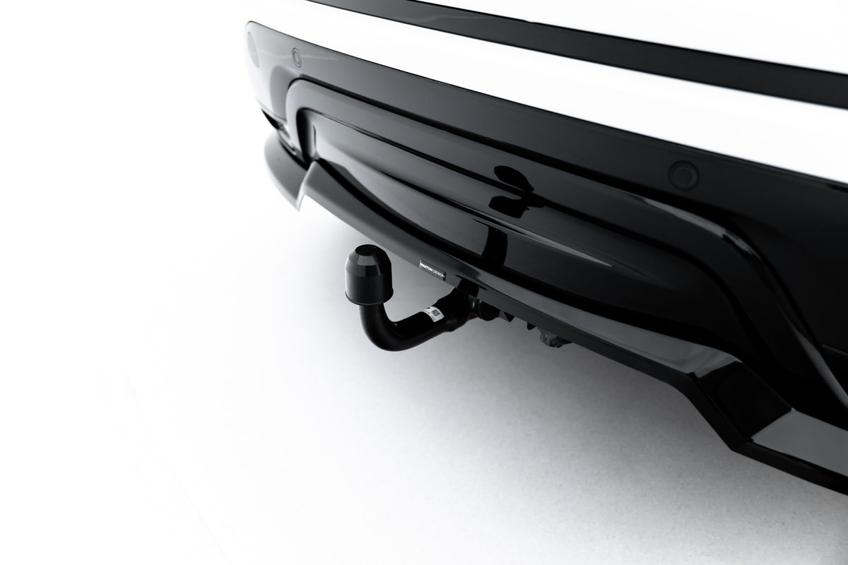 Baksplitter til Range Rover Evoque montert med tilhengerfeste