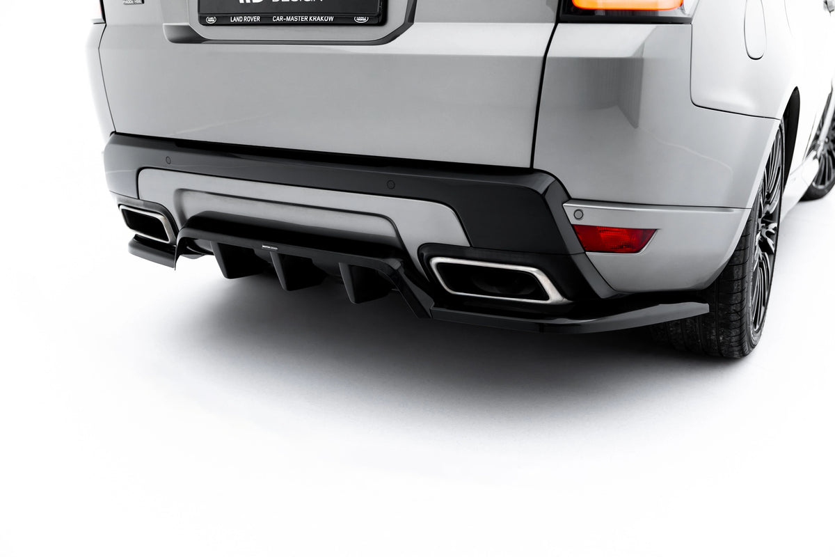 Baksplitter med vertikale ribber montert på Range Rover Sport Mk2 Facelift