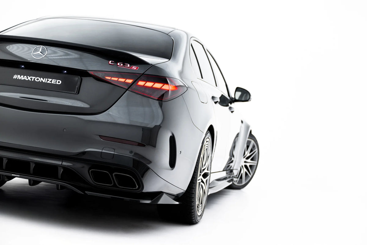 Maxton Design baksplitter i Gloss Black til Mercedes-AMG C63 Sedan