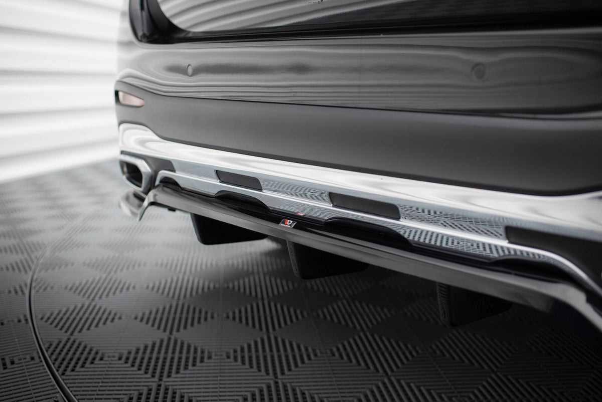Diffuser Mercedes GLC X254 AMG-Line montert – bakfra oversikt