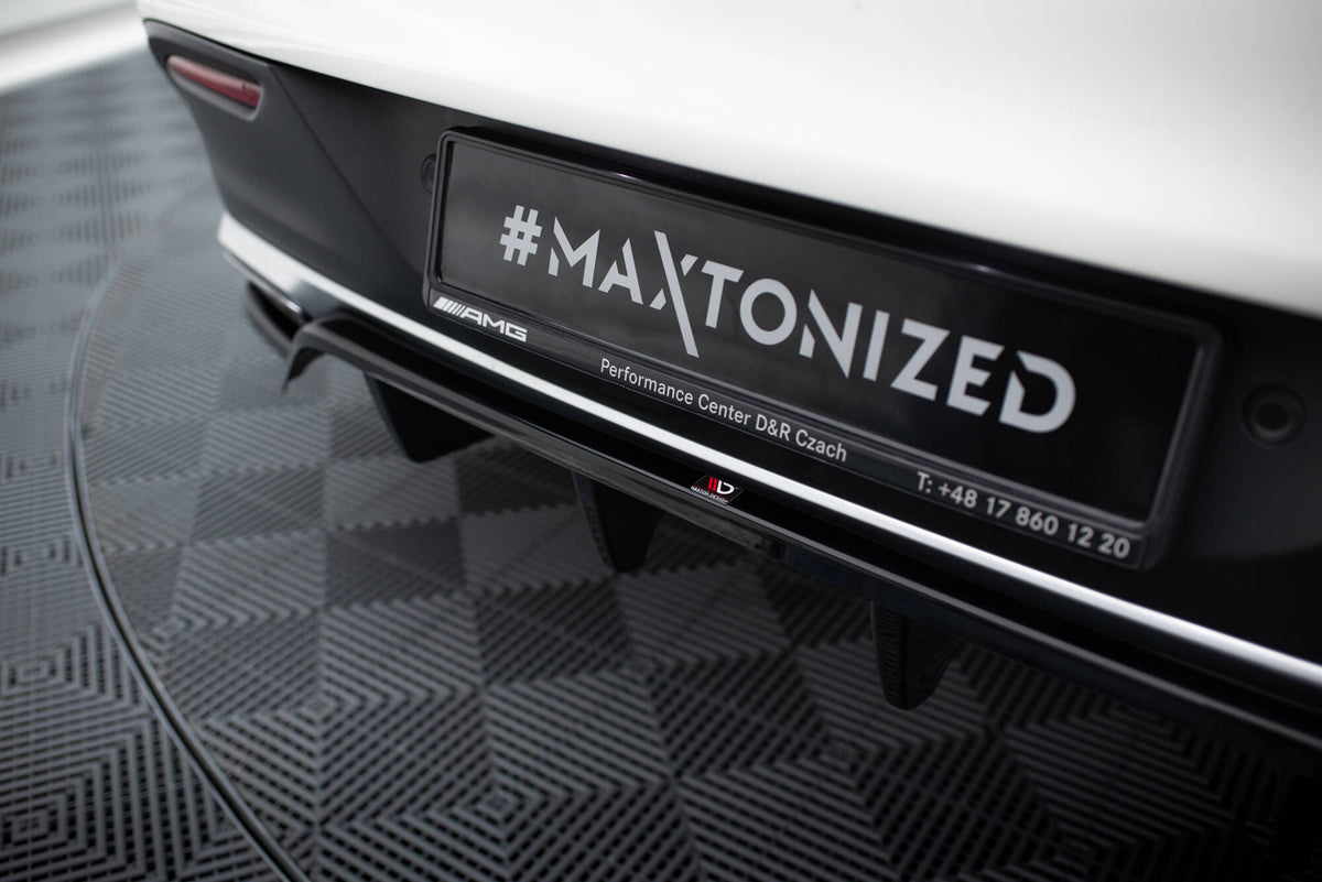 Diffuser til Mercedes GLE 43 Coupe C292 i strukturert svart overflate sett ovenfra