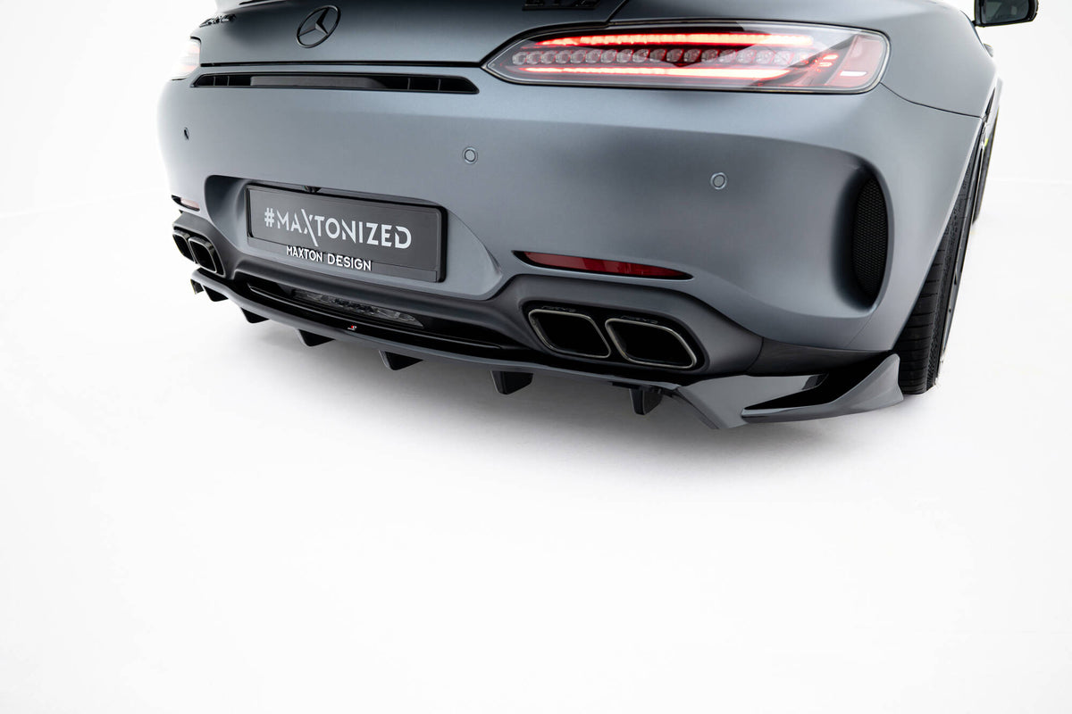 Bakre diffuser med vertikale stenger for Mercedes GT C C190 Facelift, sett bakfra