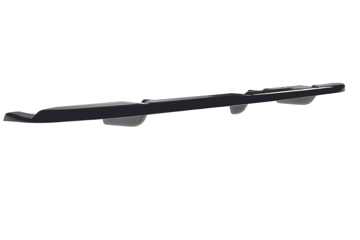 Maxton Design diffuser for Peugeot 508 Mk2 vist med festemateriell