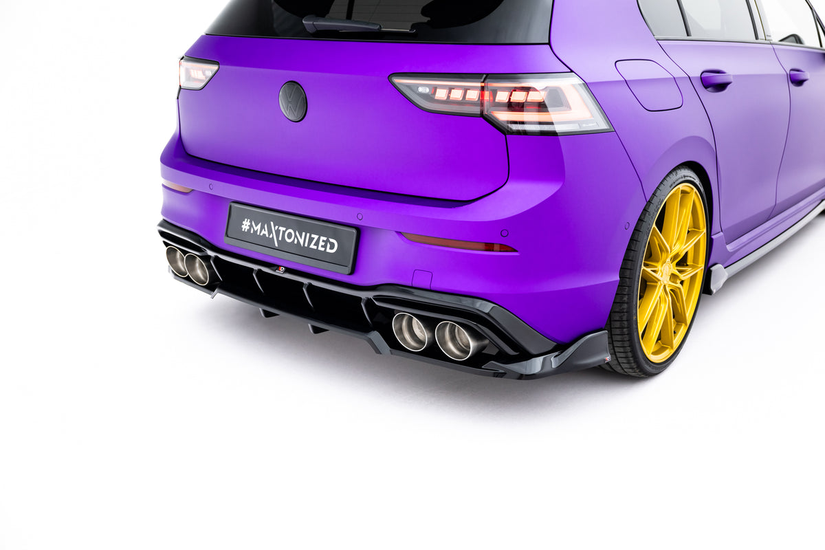 Bakre diffuser V.1 for VW Golf 8 R Facelift sett skrått bakfra