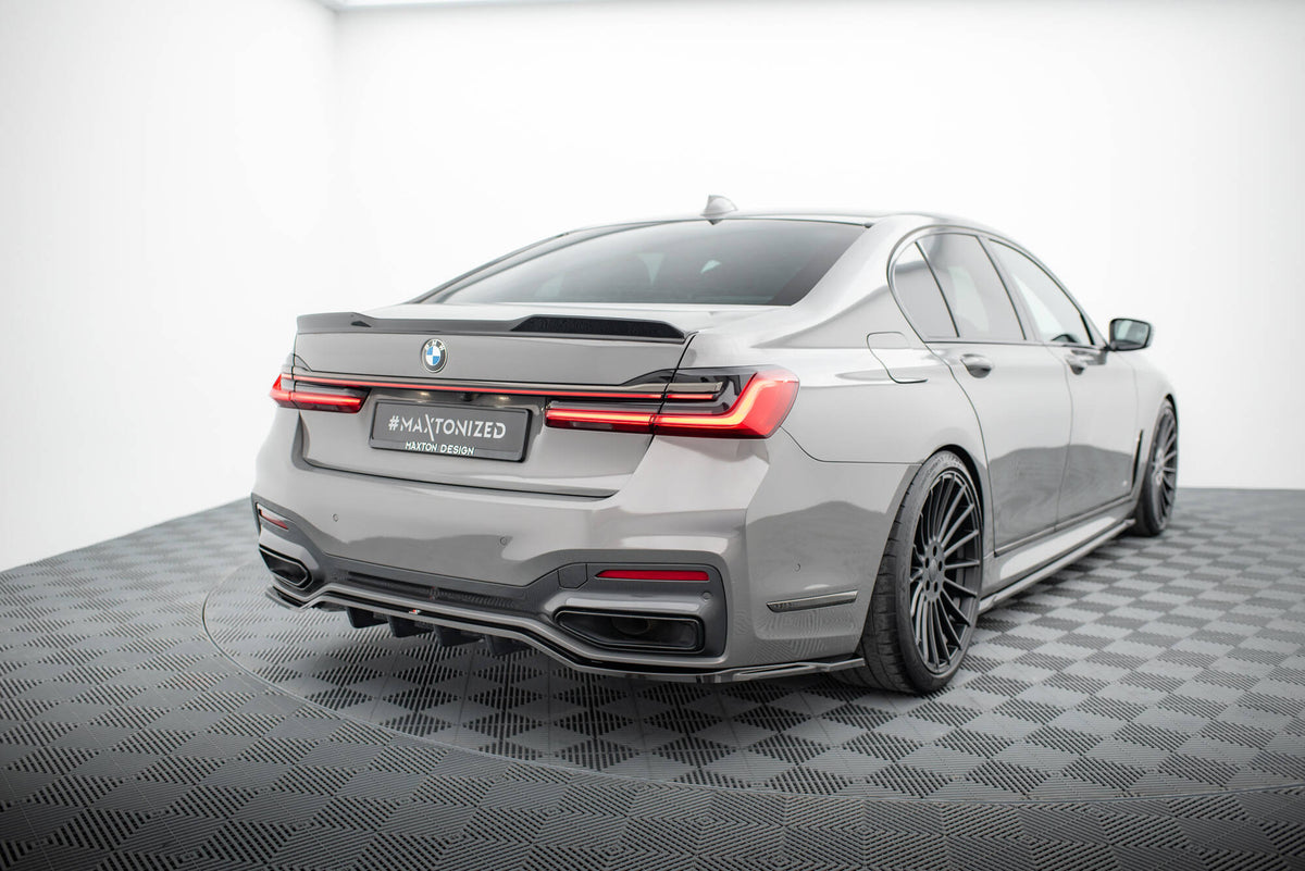 Bakre diffuser V.2 BMW 7 M-Pakke G11/G12 Facelift montert