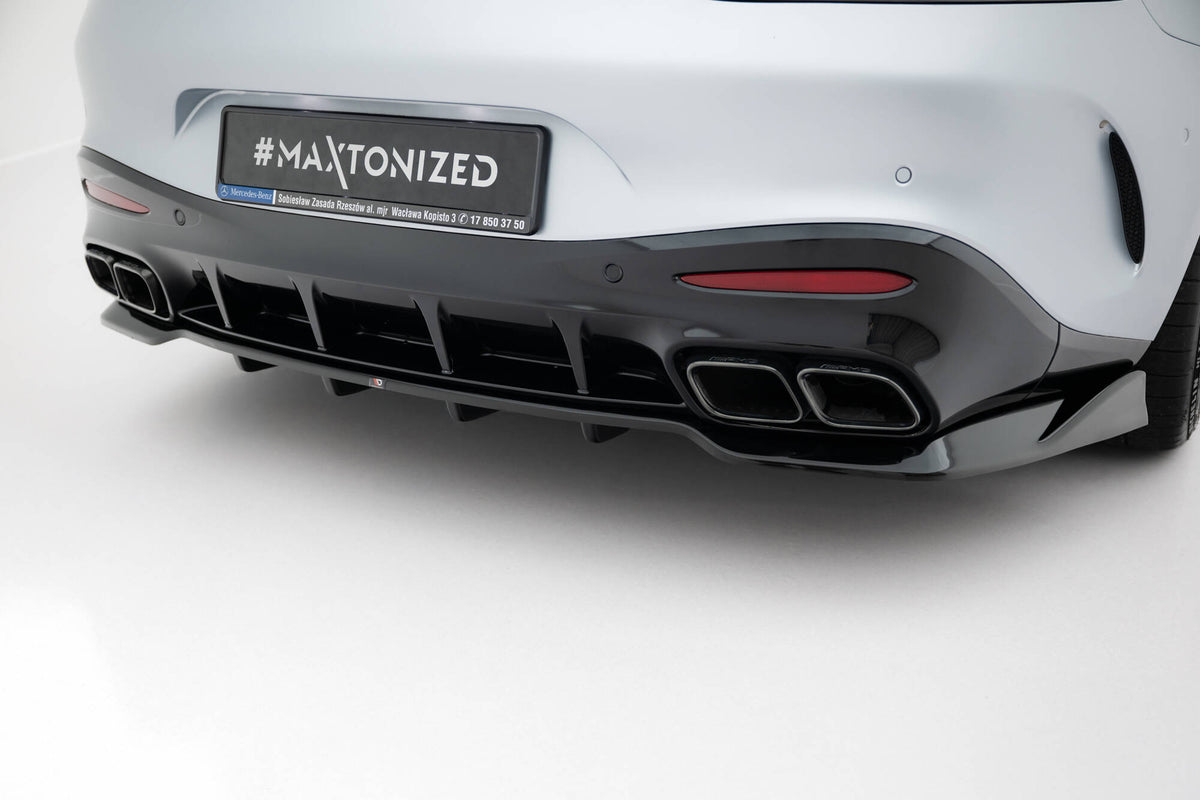 Diffuser V.2 til Mercedes AMG GT C192 sett bakfra med vertikale stenger