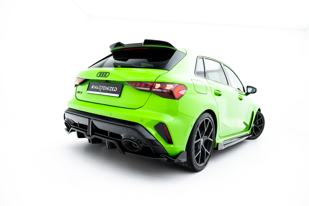 Baksplitter med vertikale ribber i ABS Gloss Black til Audi RS3 Sportback 8Y Facelift
