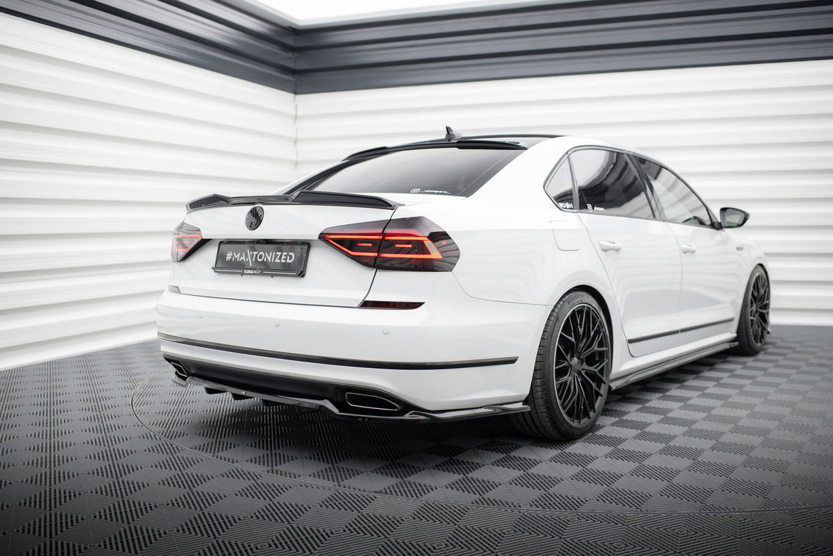 Diffuser til Passat GT B8 Facelift USA i strukturert svart, ovenfra