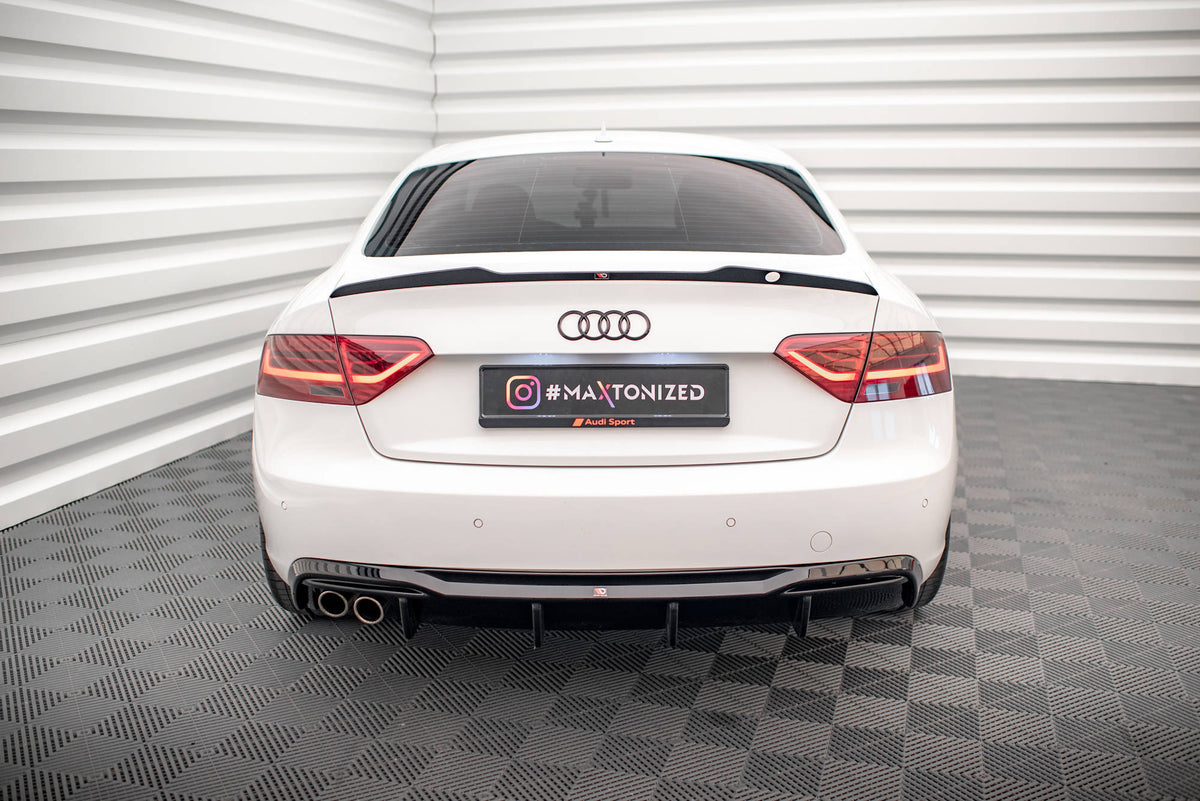 Diffuser V2 til Audi A5 8T Facelift sett bakfra med doble eksosuttak på én side