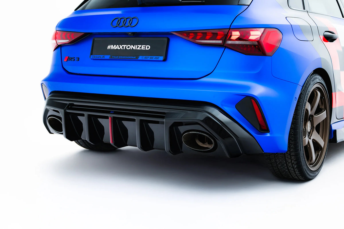 Nærbilde av ABS-diffuser til Audi RS3 8Y Sportback Facelift