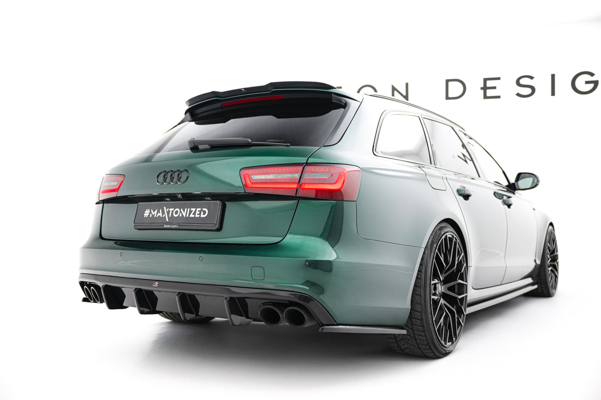 Diffuser for Audi S6 Avant C7 i strukturert svart ABS-plast, nærbilde av overflate