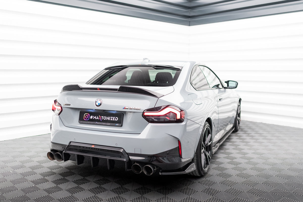 Hekkskjørt til BMW M240i Coupe G42 i ABS-plast sett bakfra