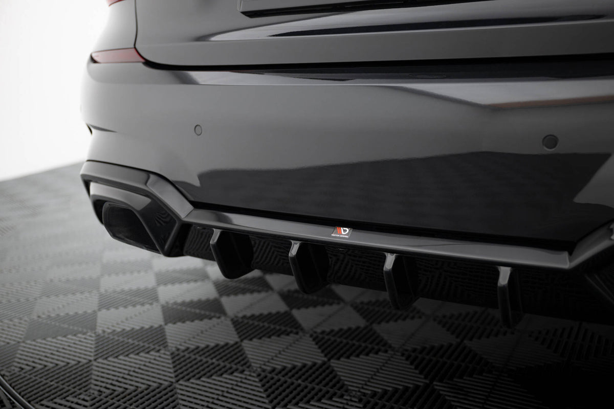 Nærbilde av bakvalance i ABS-plast for BMW M340i G20