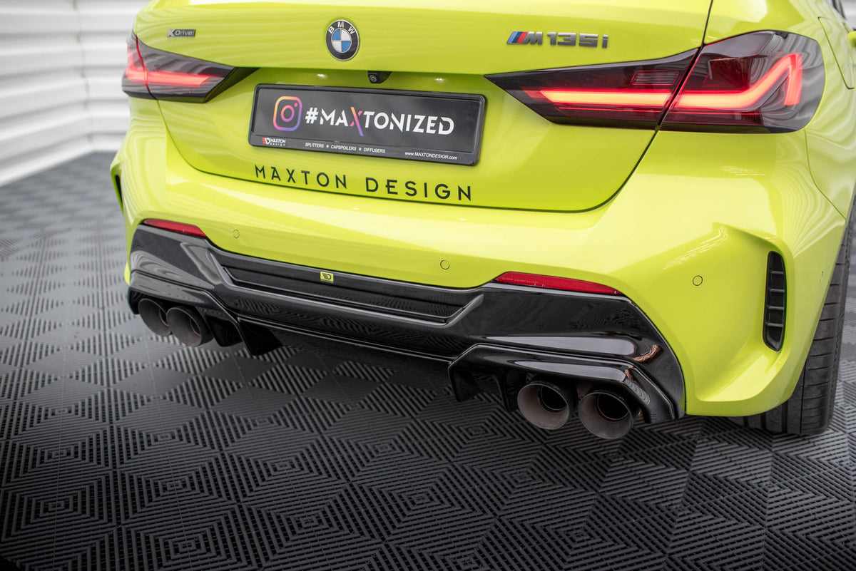 Maxton diffuser V.2 til BMW 1 F40 M135I med Milltek Sport eksos – sett bakfra