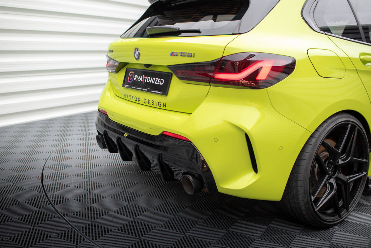 M-Maxton F40 diffuser V.3 – nærbilde eksosåpning høyre side