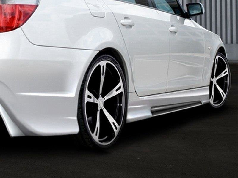 Sideskjørt BMW 5 E60 / E61 < Generation V > detaljbilde av profilen