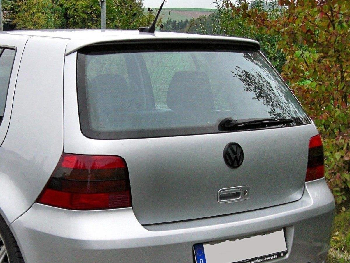 Bakspoiler VW Golf IV R32 Look (1997–2003) detaljbilde av profilen