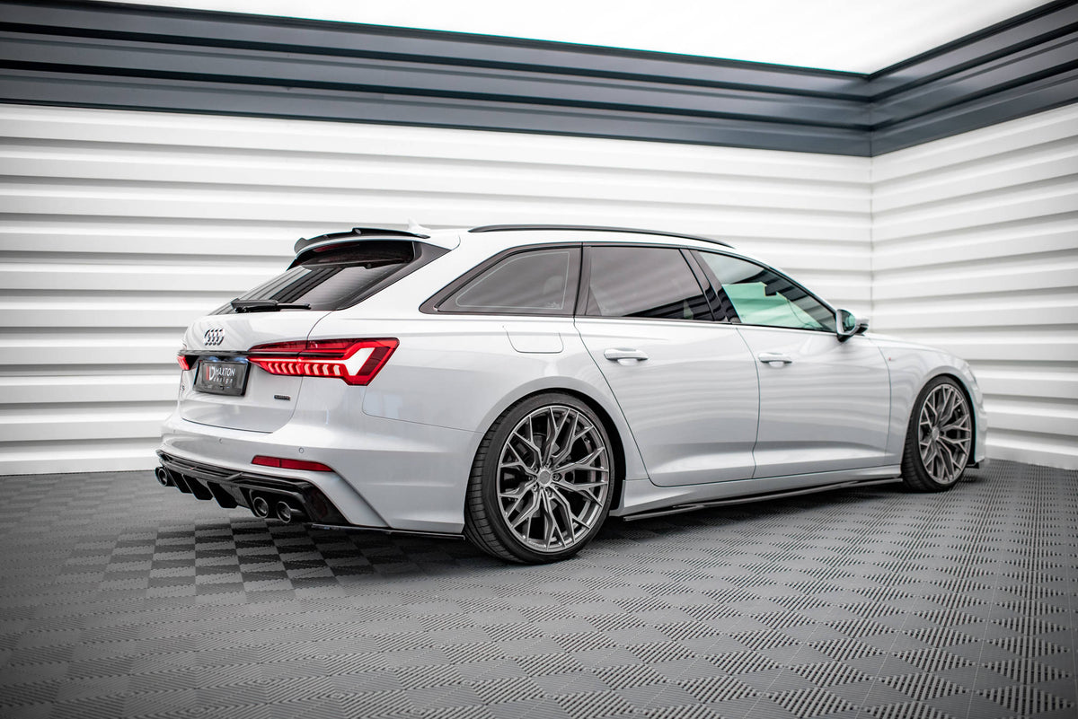Front splitter fra Maxton Design montert på Audi S6 Sedan C8, nærbilde av underkant