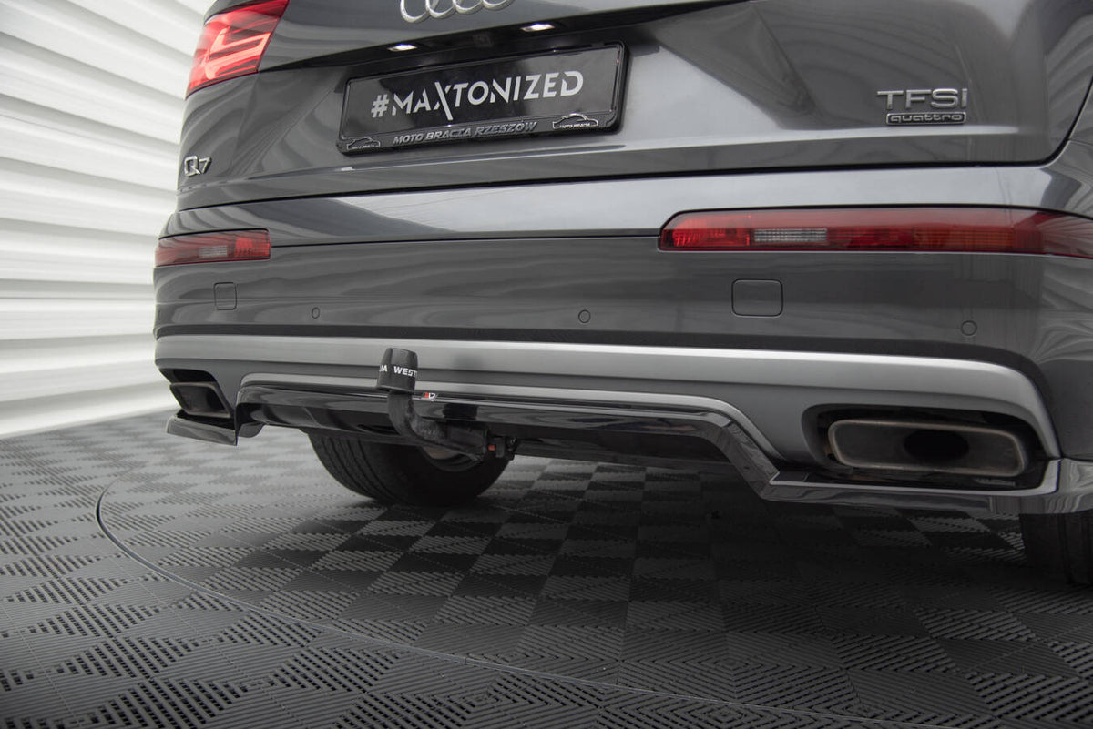 Sideskjørt diffusor fra Maxton Design på Audi Q7 MK2 i nærbilde