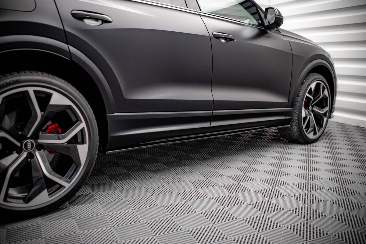 Audi RSQ8 MK1 splittersett profil med felger synlig
