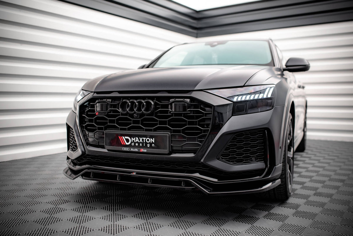 Splittersett montert på Audi RSQ8 MK1 sett forfra