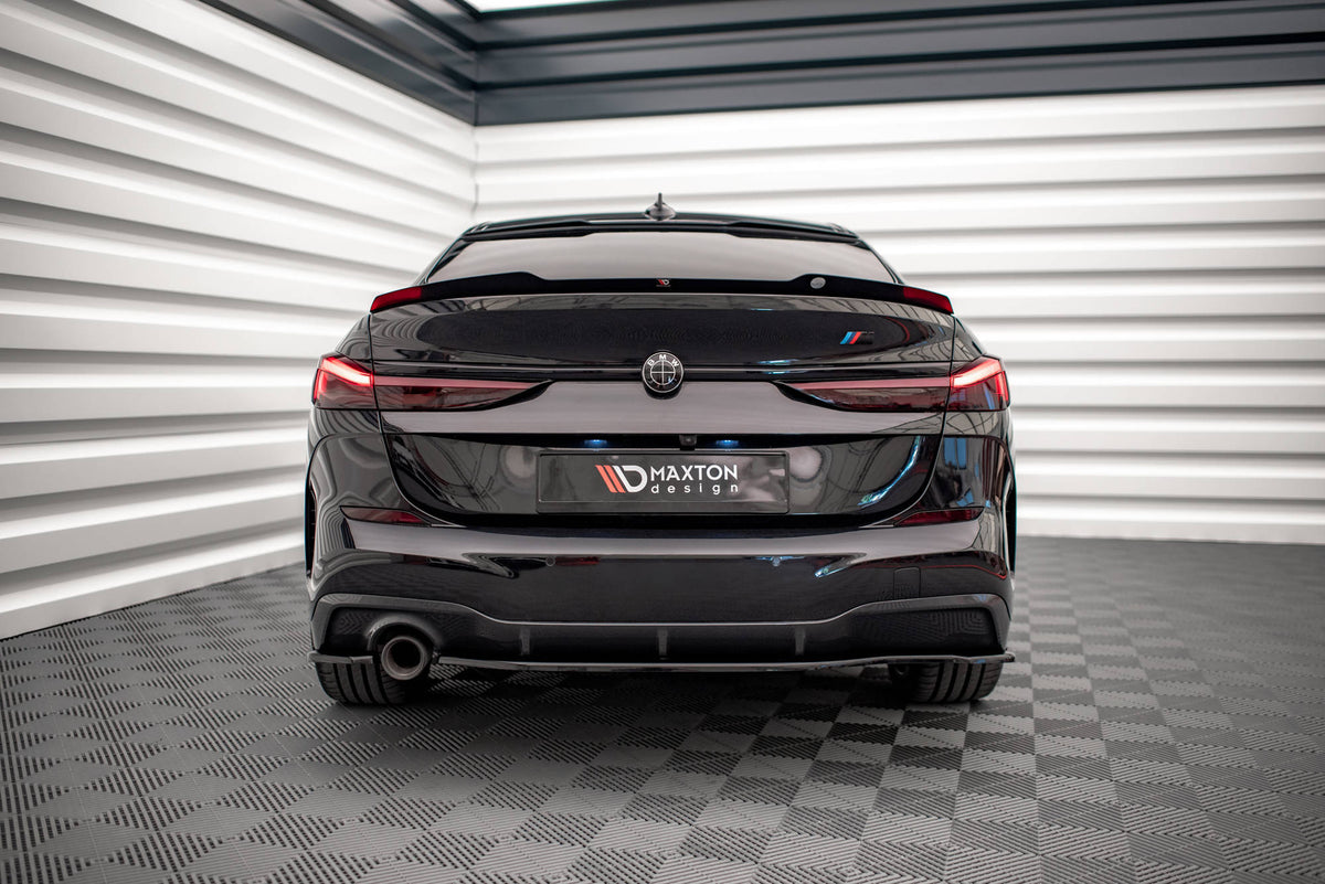 Splittersett BMW F44 – emballasje og monteringssett