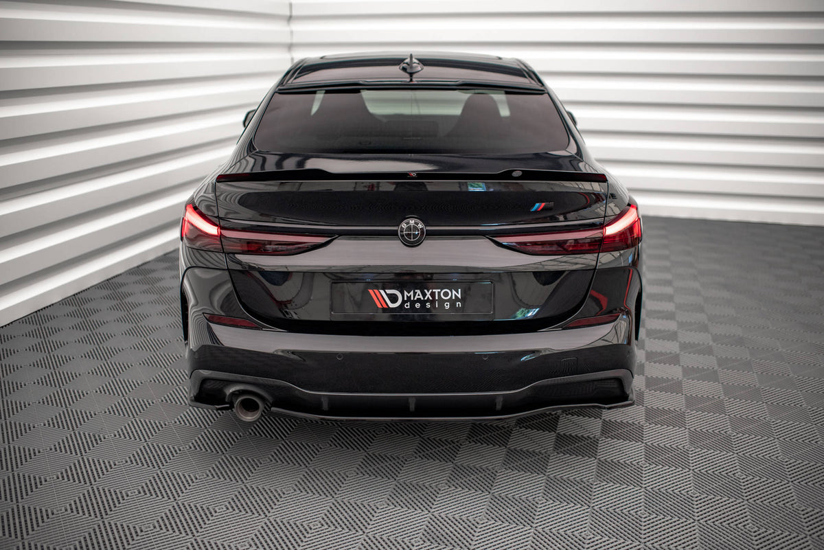 Splittersett BMW F44 – sideskjørt detalj UV-coating