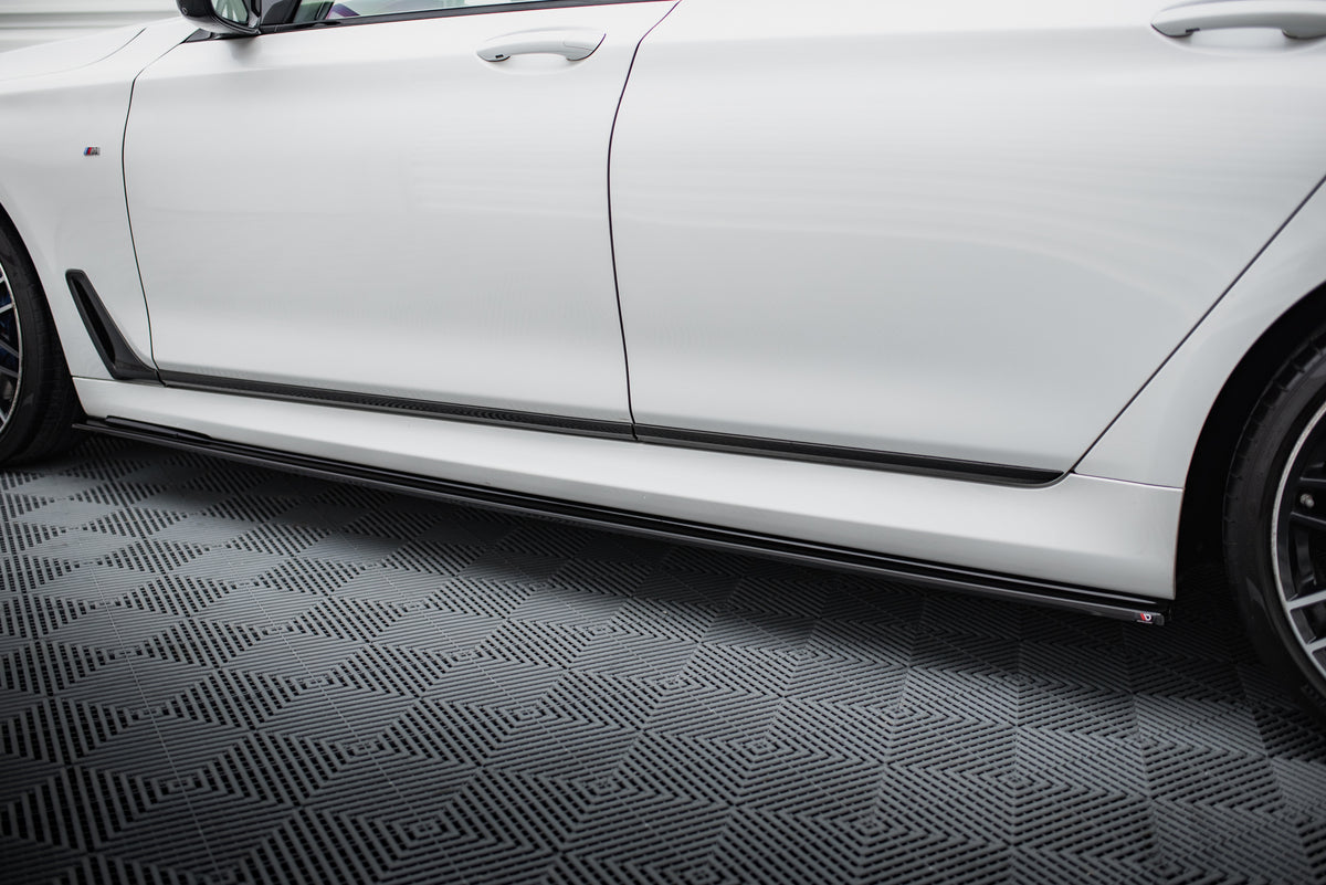 Bakre splitter BMW 7 G11 M-Pakke, produkt isolert