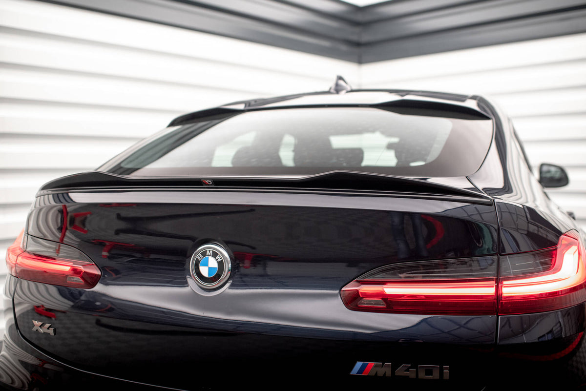 Splittersett BMW X4 G02 M-Pakke Facelift sett fra siden, detaljer synlige