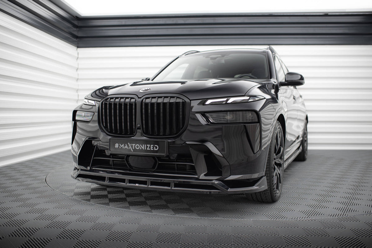Sideskjørt splitter BMW X7 G07 Facelift, detalj av monteringsklips