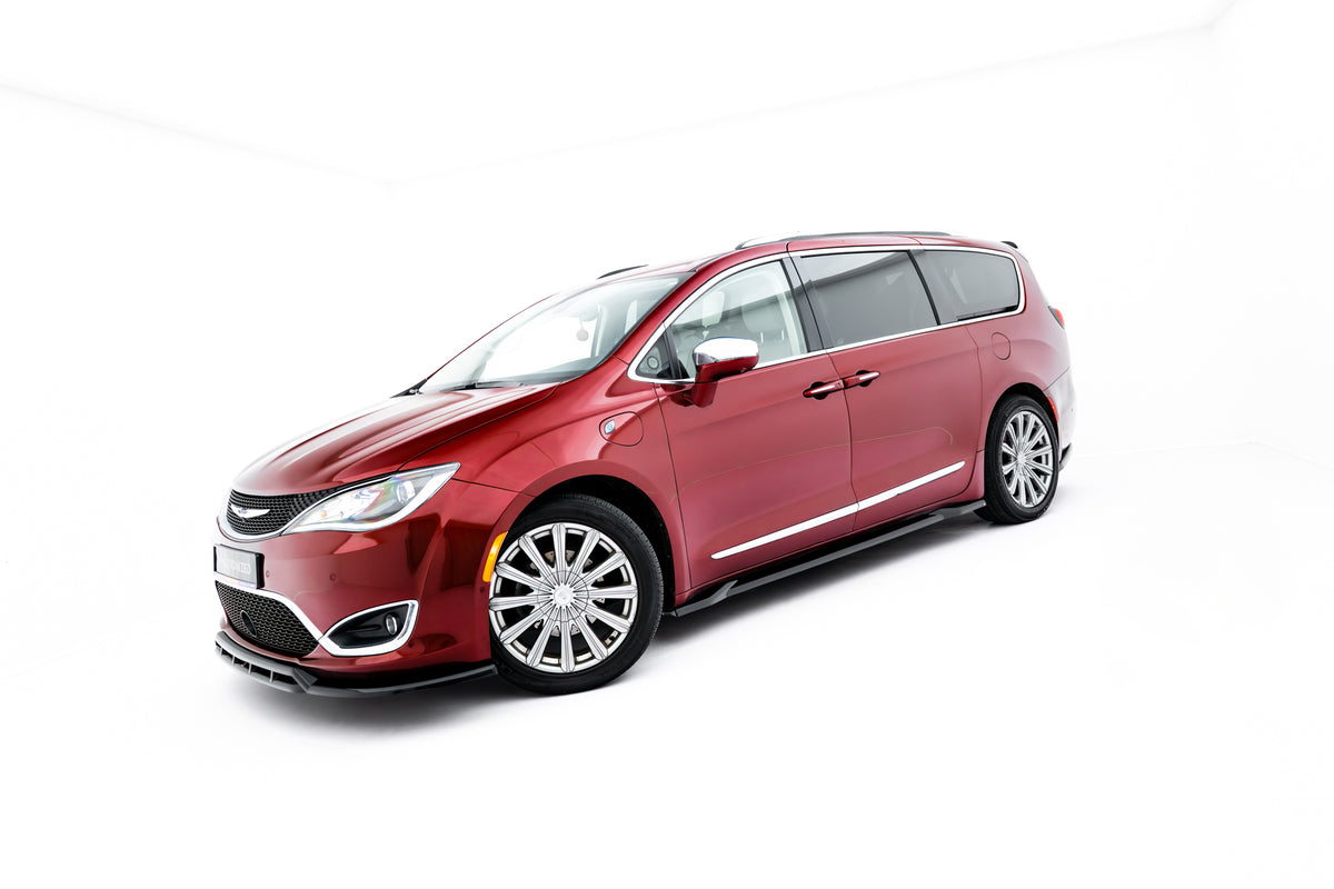 Splittersett til Chrysler Pacifica MK2 vist forfra med front splitter montert