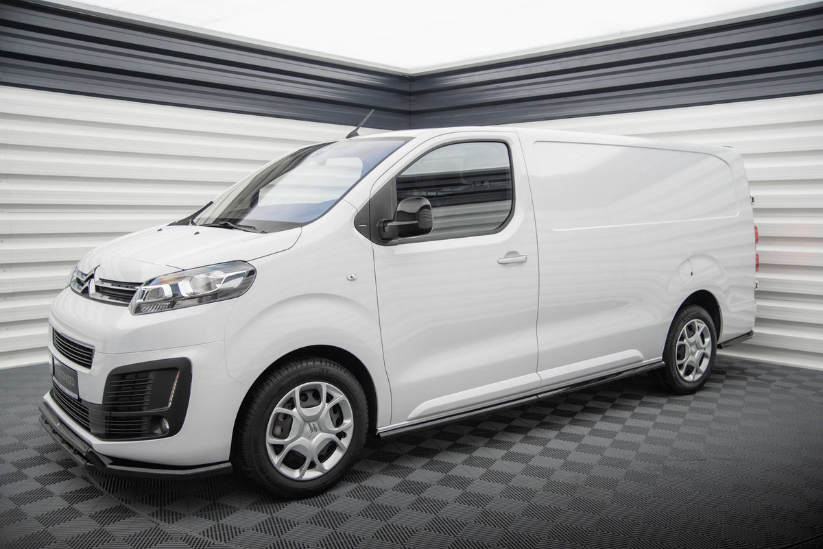 Splittersett for Citroen Jumpy L3 MK3 vist med alle fire deler utlagt
