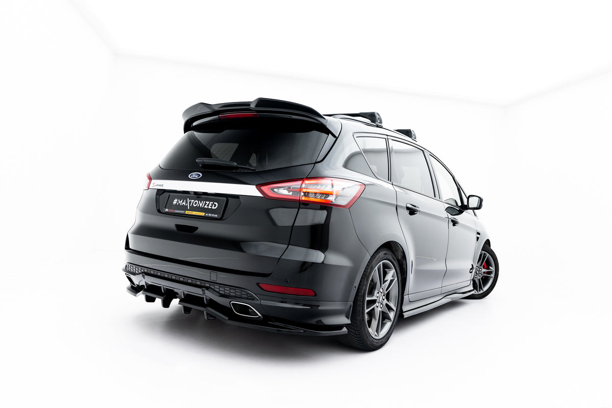 Sideskjørt diffusorer til Ford S-Max ST-Line Facelift, sett i skrå vinkel