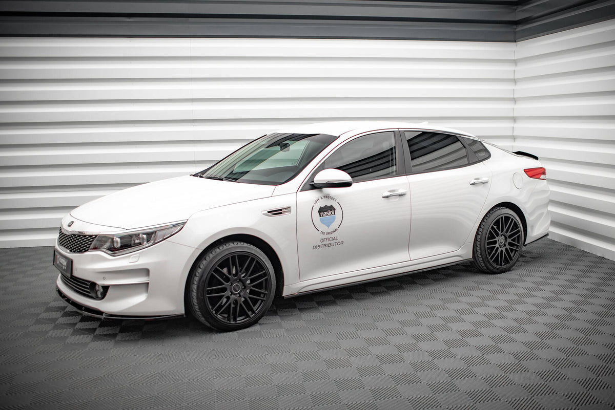 Splittersett for Kia Optima MK4 fra Maxton Design – alle fire deler lagt ut samlet