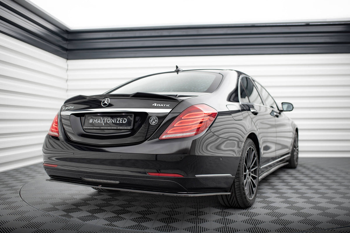Sideskjørt diffuser montert på Mercedes S-Klasse W222 sett fra siden