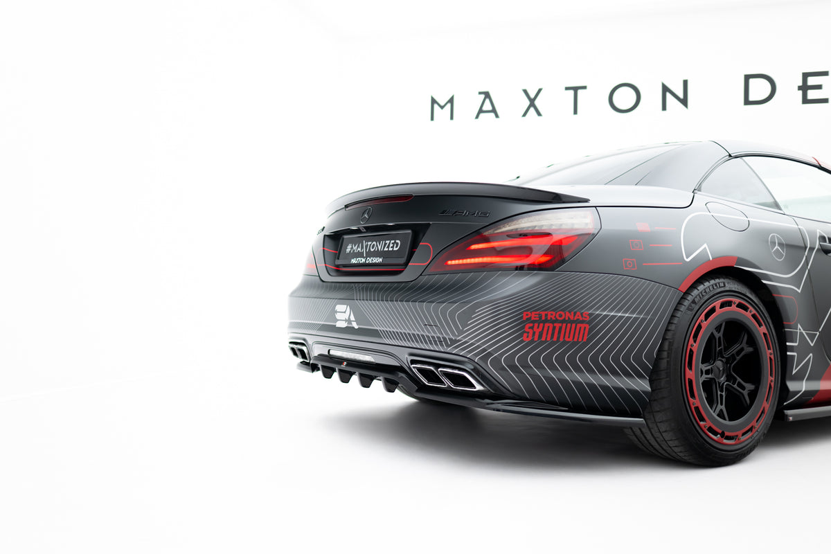 Fullstendig Maxton Design splittersett på Mercedes SL 63 AMG R231, bakfra