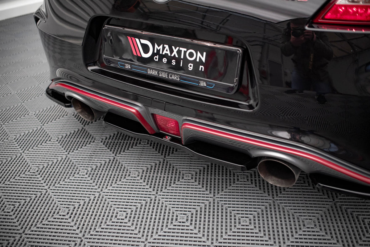 Sideskjørt diffusor fra splittersett til Nissan 370Z Nismo, sett fra siden