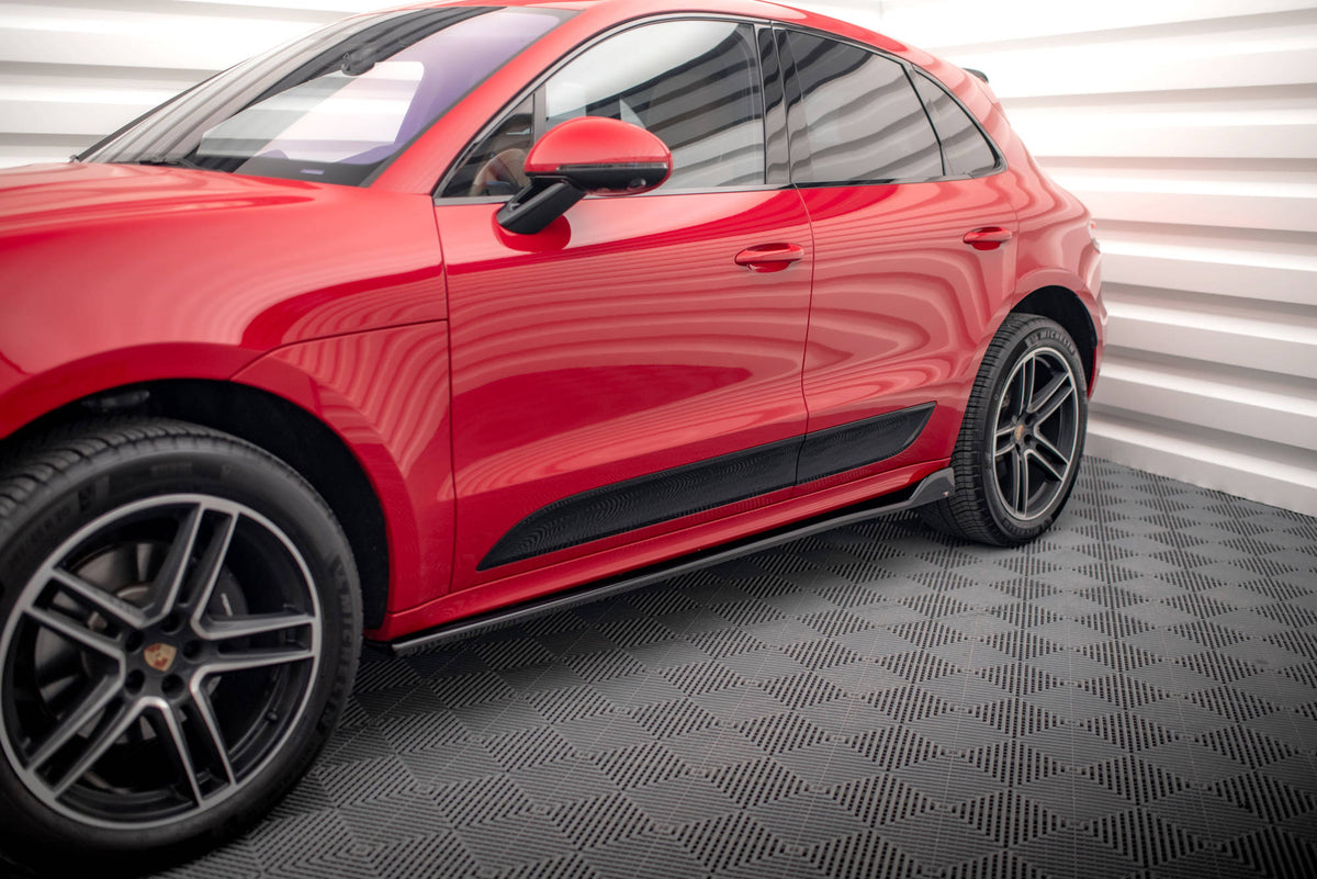 Monteringsdetalj for splittersett i ABS-plast på Porsche Macan GTS MK1 Facelift