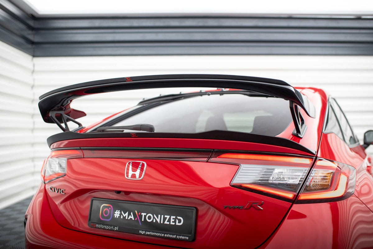 Sideskjørt diffusorer på Honda Civic Type-R Mk 11 sett fra skrå vinkel